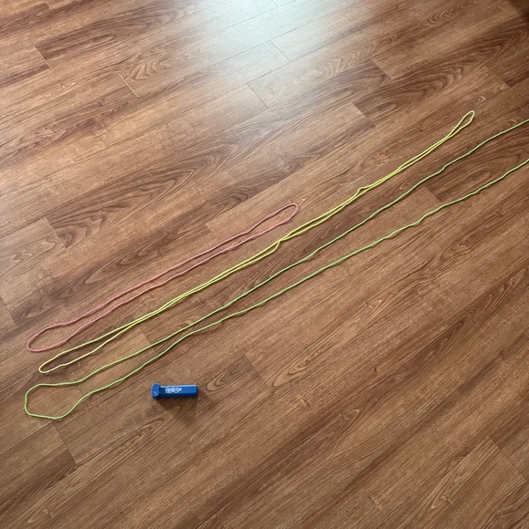 ZipString Blue Toy - Picture 4 of 4